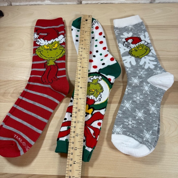 GRINCH Holiday Socks Pk/3 NWOT - Picture 6 of 7